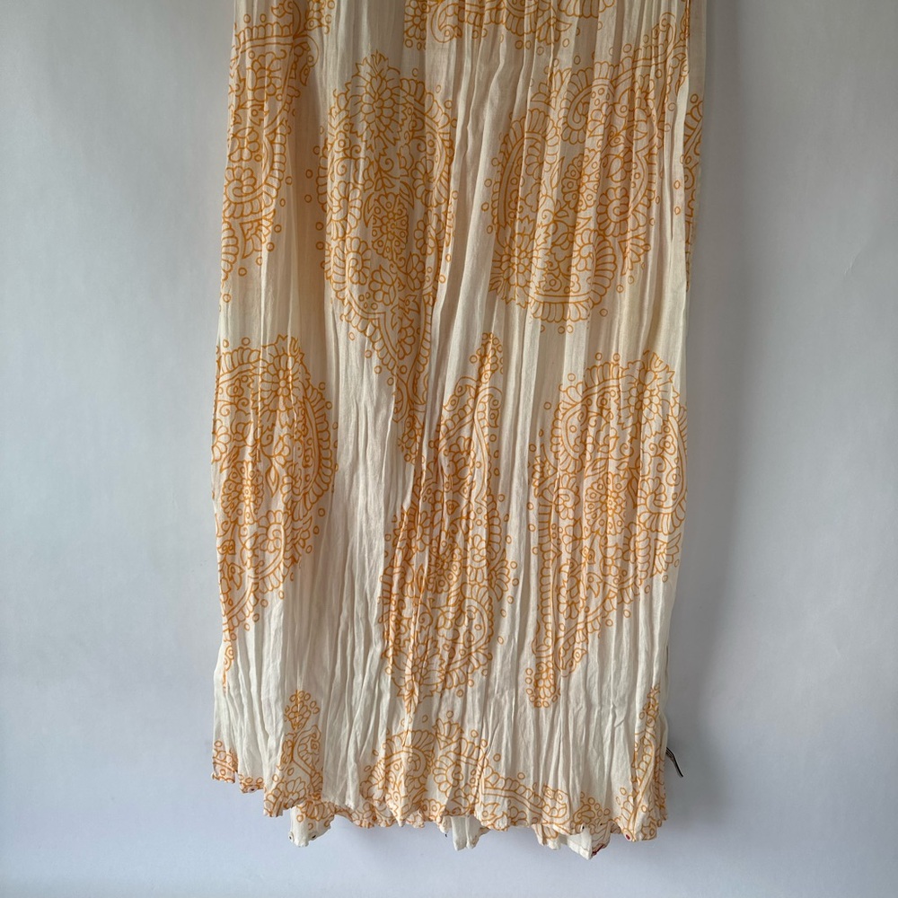 Elegant Orange Patterned Scarf